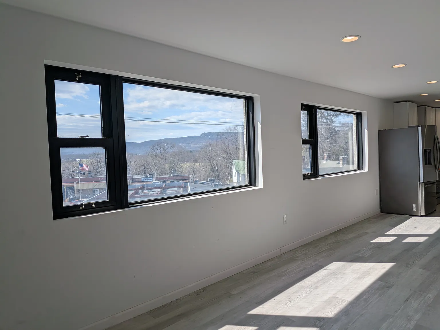 2 bed, 1465 sqft, $3,500 — Photo 4