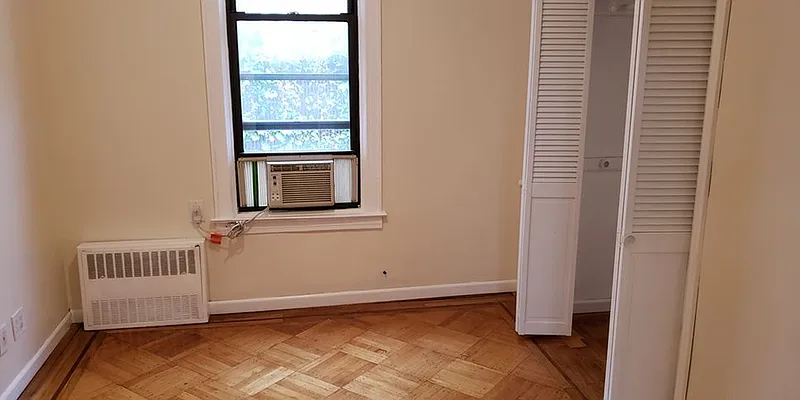 Rented by Dwell Residential Inc | media 7