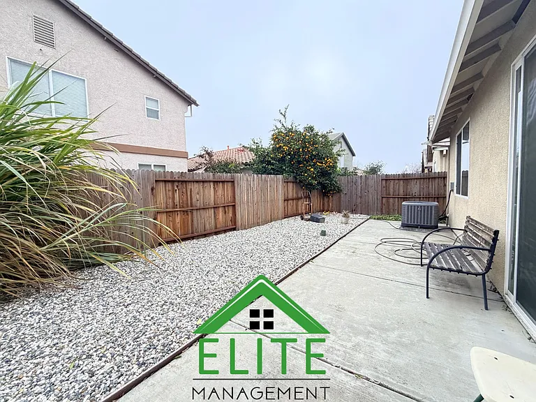 30 Sun Reign Pl — Photo 12