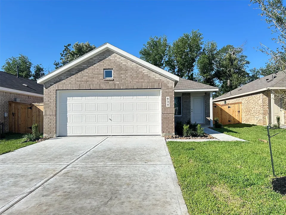 934 Capracotta Dr