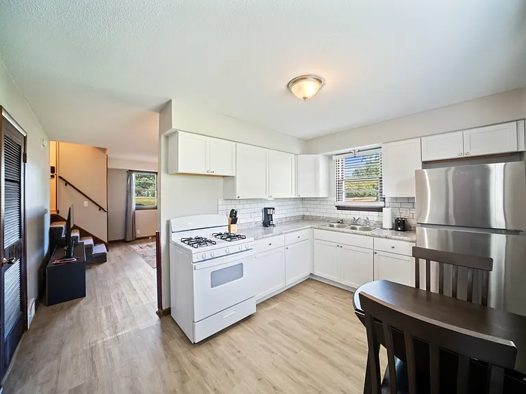 3500 Valdez Dr — Photo 7
