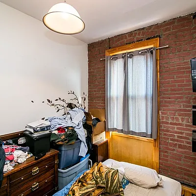 Rented by Nooklyn NYC LLC | media 33