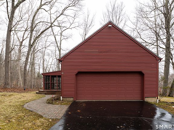 5th image of 40 Deerfield Drive