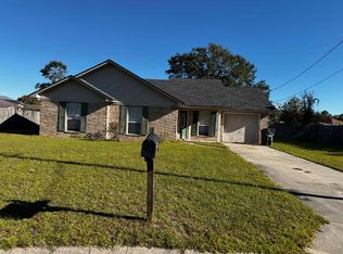 1202 Innisbrook Ct, Hinesville, GA 31313