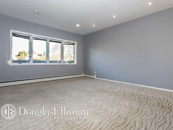 3rd image of 4 Cedar Dr E