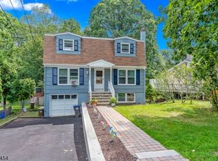 621 Bensel Dr, Landing, NJ 07850