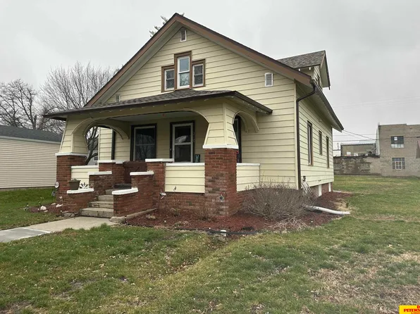 210 McCabe St, Pender, NE 68047