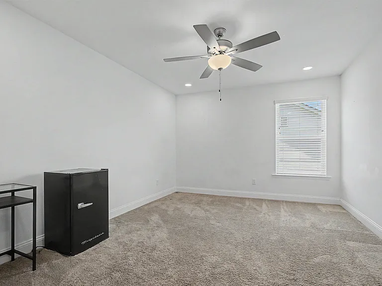 2508 Mount Vernon Ln — Photo 34