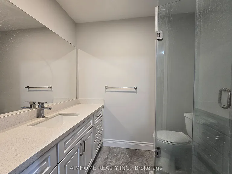22156 Leslie St — Photo 10