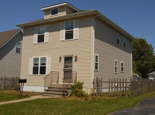 1202 Wilcox St, Joliet, IL 60435