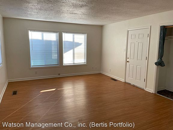 2nd image of 316 N Washington St #B