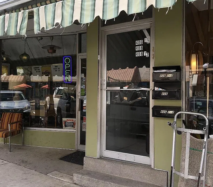 408 N Main St