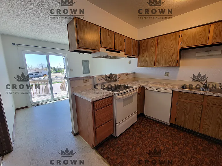 3311 Dean Paul Dr — Photo 5