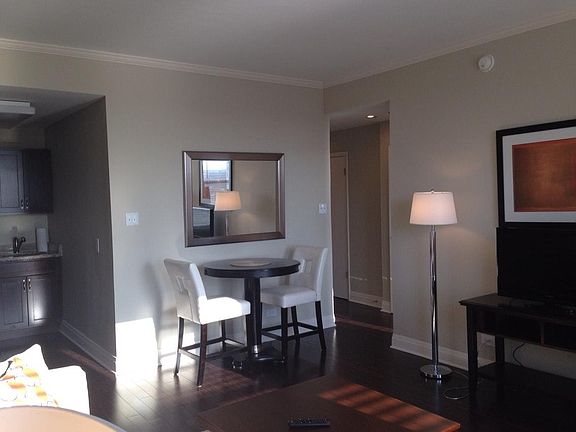 3rd image of 2300 N Lake Shore Dr