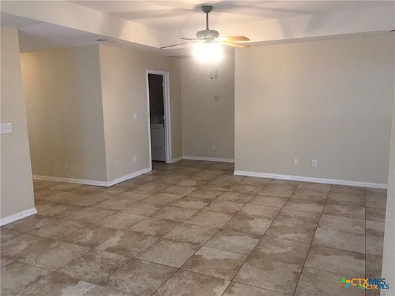 5th image of 1140 Hilltop Dr
