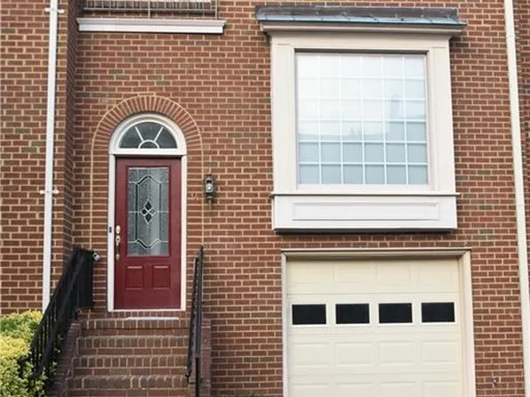 14 Miles Cary Mews, Hampton, VA 23669