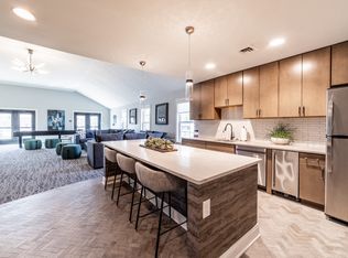 1825 Jefferson Dr W #5189864, Carmel, IN 46032