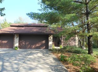 1314 Leinster Dr, Lemont, IL 60439