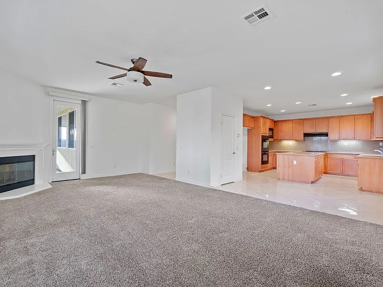 33329 Gold Mountain Rd — Photo 6
