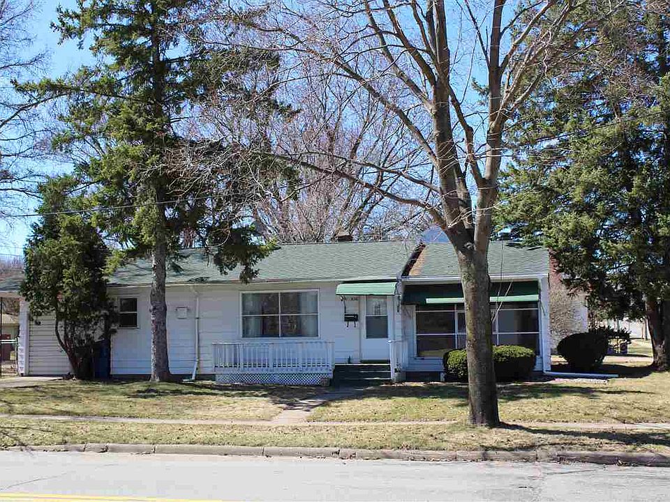 1st image of 526 N 10th Ave