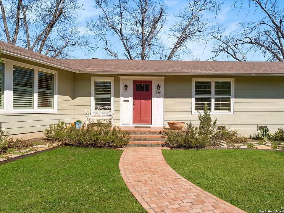 1st image of 709 CANTERBURY HILL