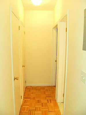 Rented by City Connections Realty | media 26