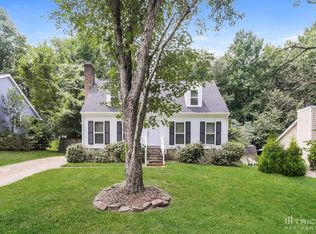 3817 Aster Dr, Charlotte, NC 28227