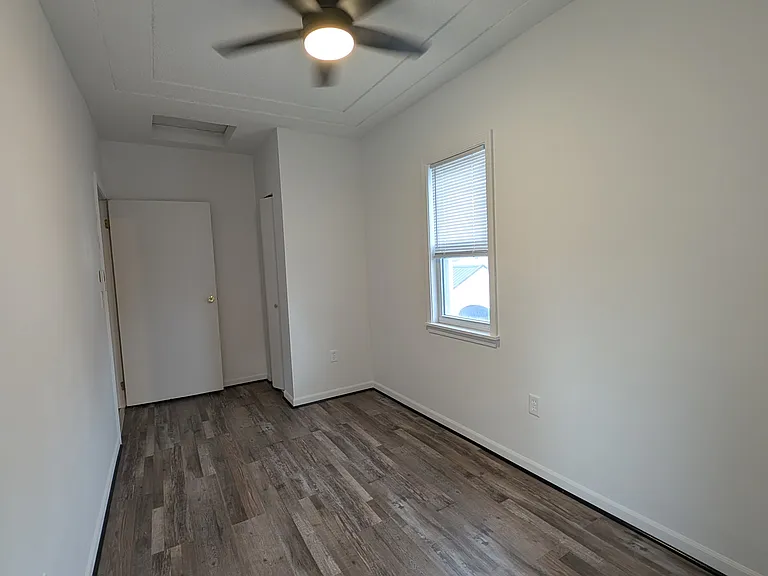 1022 Pearl St #3 — Photo 4