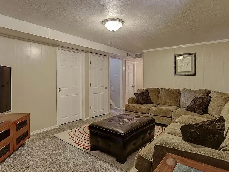11552 W Tennessee Pl — Photo 9