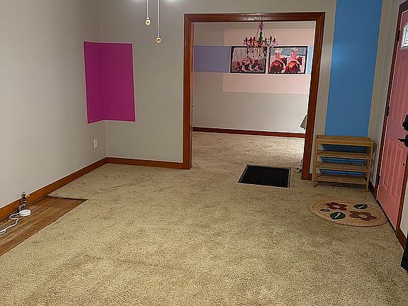 3rd image of 1023 Price Dr