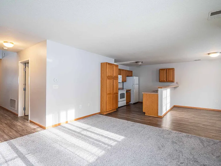 Jordan Valley Townhomes — Photo 6
