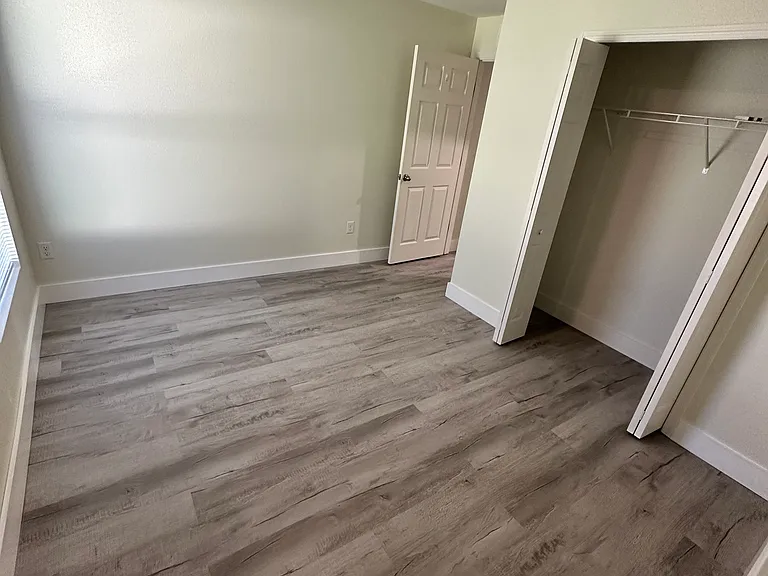 176 Pine Grove Dr — Photo 37