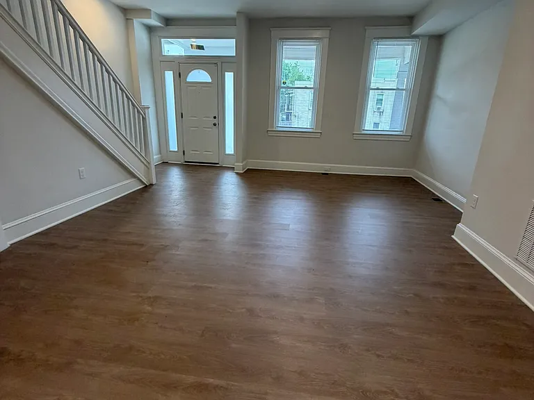 2905 Presbury St — Photo 3