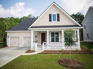 106 Riviera Dr, Summerville, SC 29483