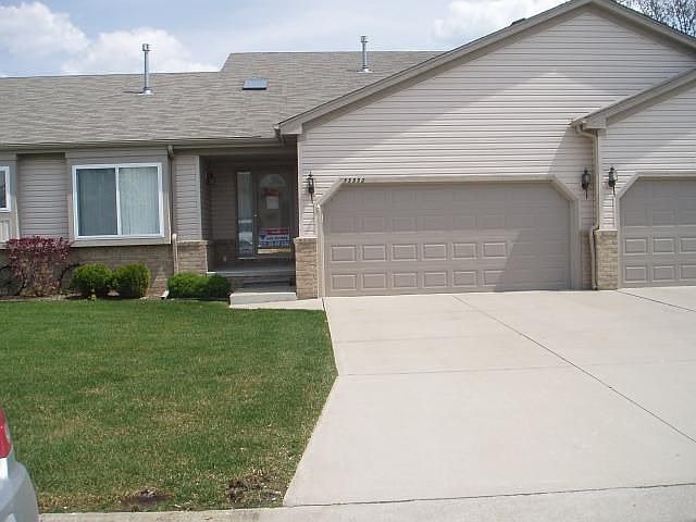 2nd image of 53332 Pineridge Dr