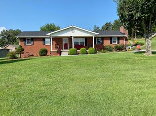 10848 Mountain Rd, Luttrell, TN 37779