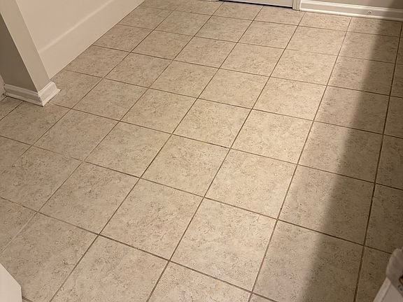 4th image of 248 Britt Dr