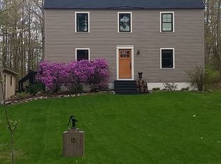 15 Deborah Ln, Steep Falls, ME 04085