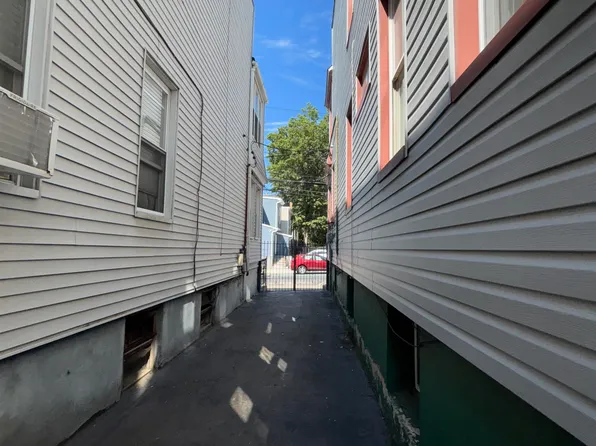 108 Rutgers Avenue image 18 of 20