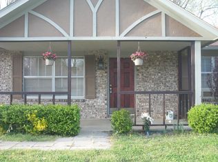 310 SW 10th St, Bentonville, AR 72712