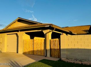 1259 E Harmony Cir, Mesa, AZ 85204