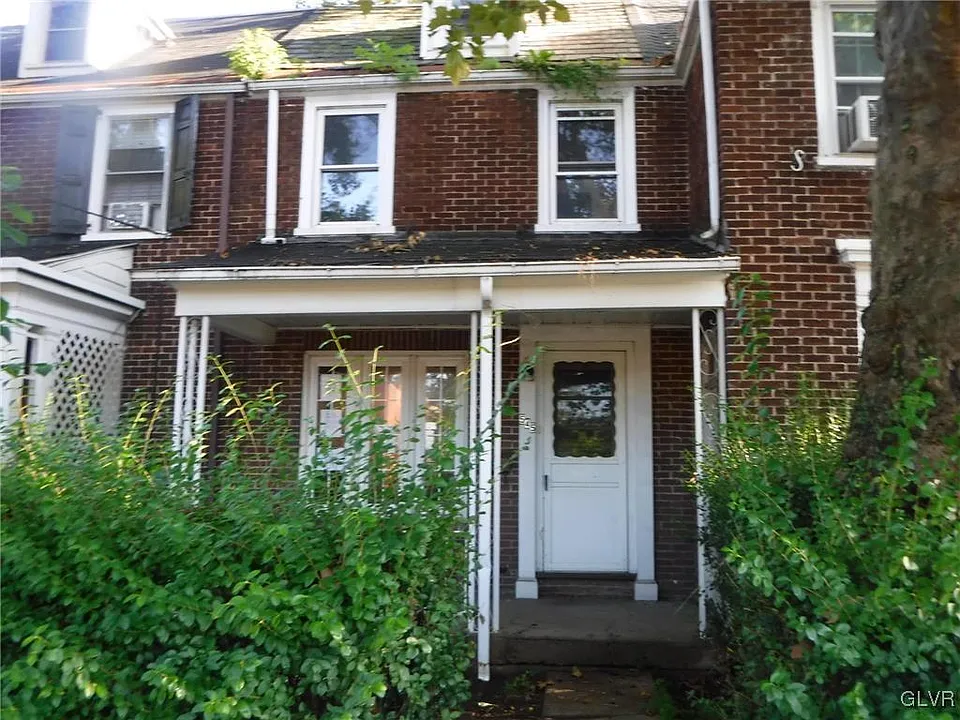 545 Park Pl