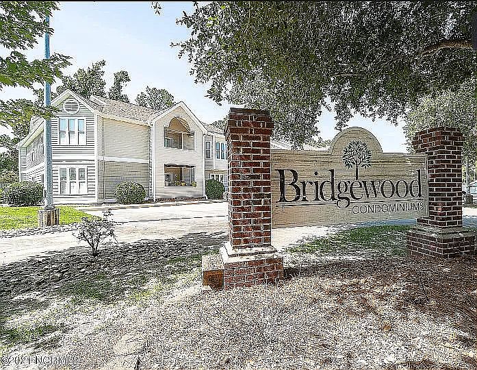 Entrance to Bridgewood Condominiums - Welcome home!