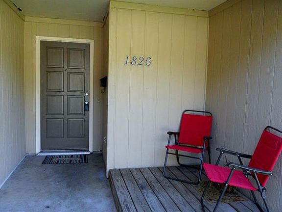 4th image of 1826 Keathley Dr