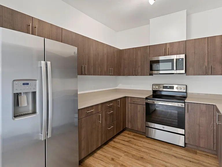 Bradbury Pointe Apartments — Photo 51