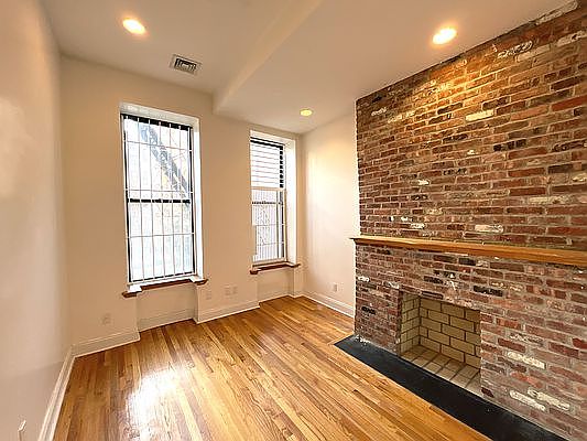 1st image of 243 E 118th St APT 1