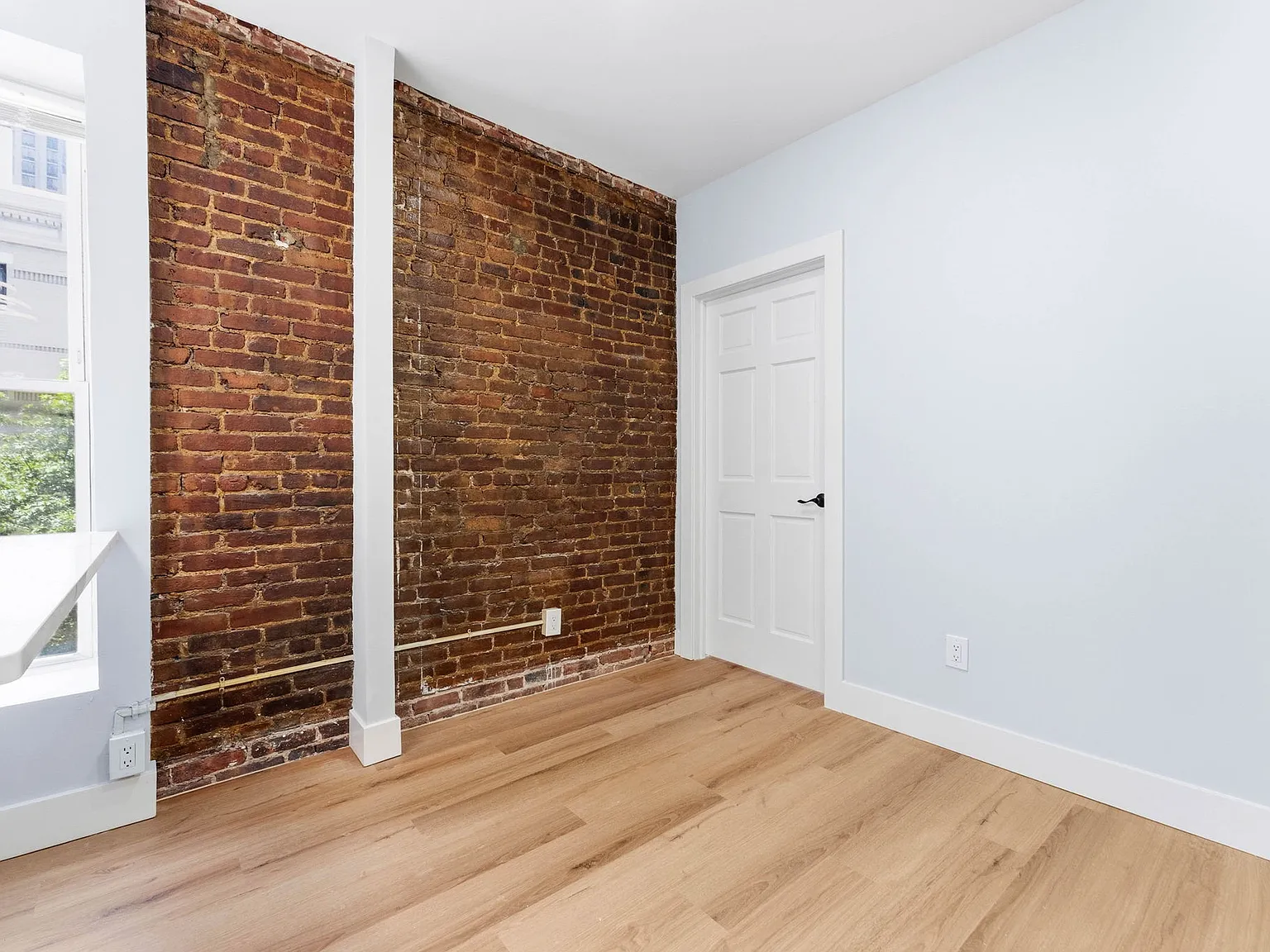 401 East 63rd Street — Photo 4