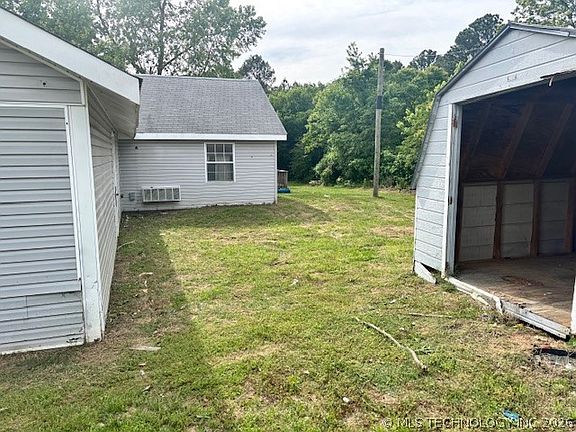 3rd image of 18592 Orchard Ln