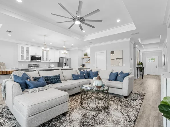 249 N Wells St, Panama City Beach, FL 32413