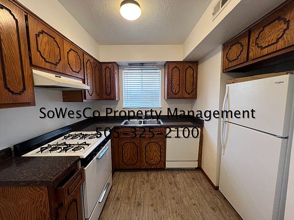 5th image of 2903 La Habra St APT A